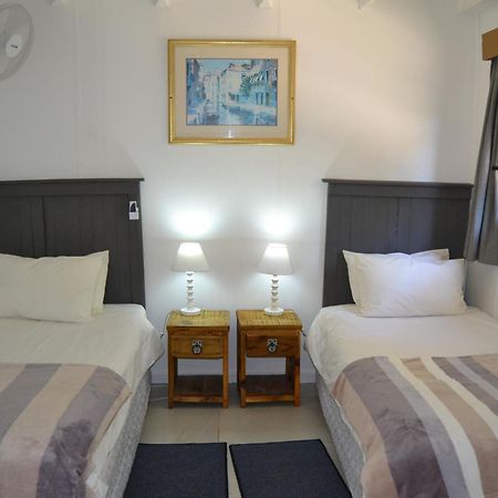 Arch Cabins Self Catering Homes Storms River Stormsrivier Luaran gambar